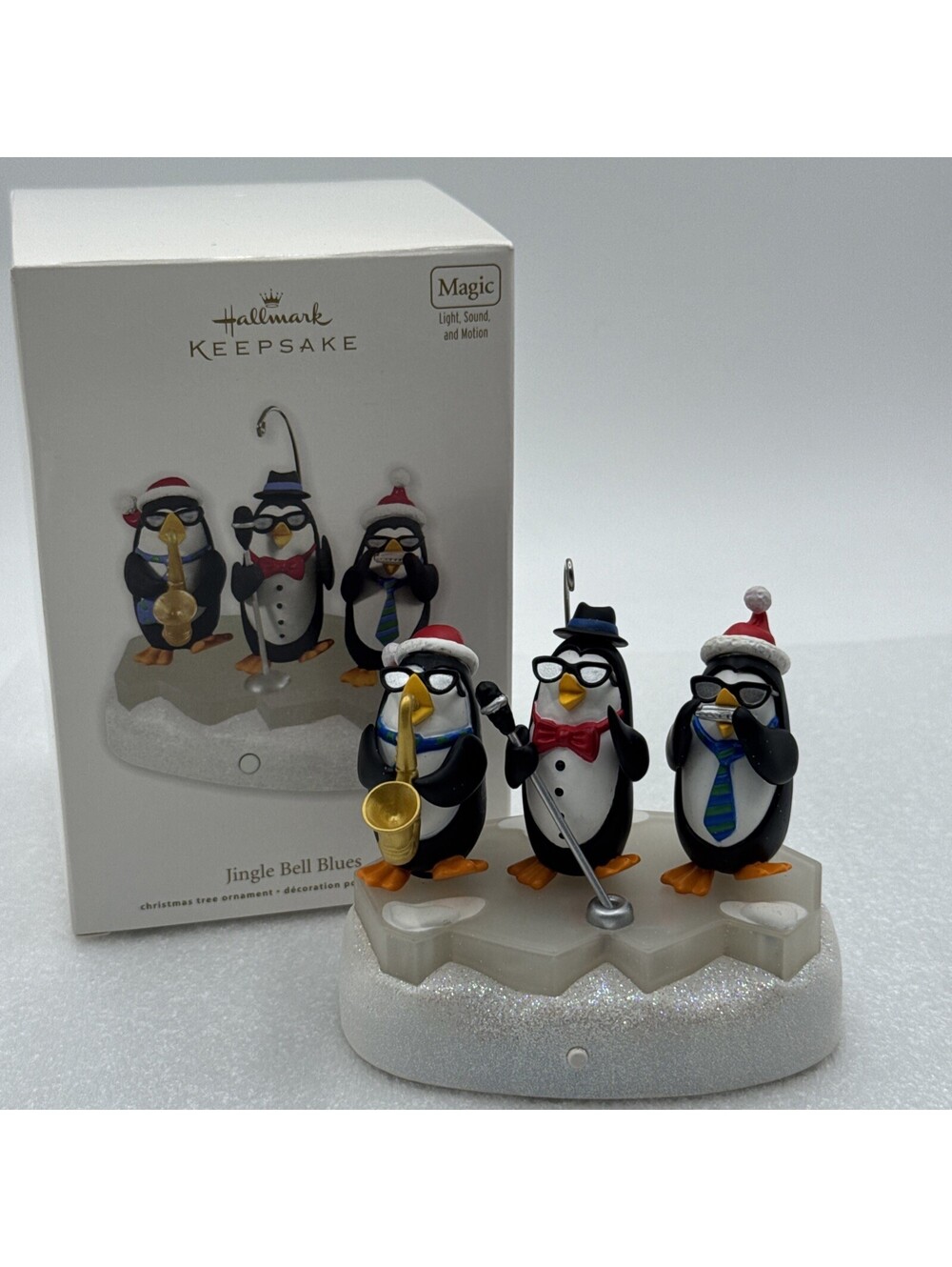 2011 Hallmark Magic Ornament Jingle Bell Blues 3 Penguins Light Sound Motion